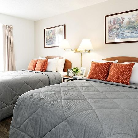 Intown Suites Extended Stay Louisville Ky - Airport Екстер'єр фото