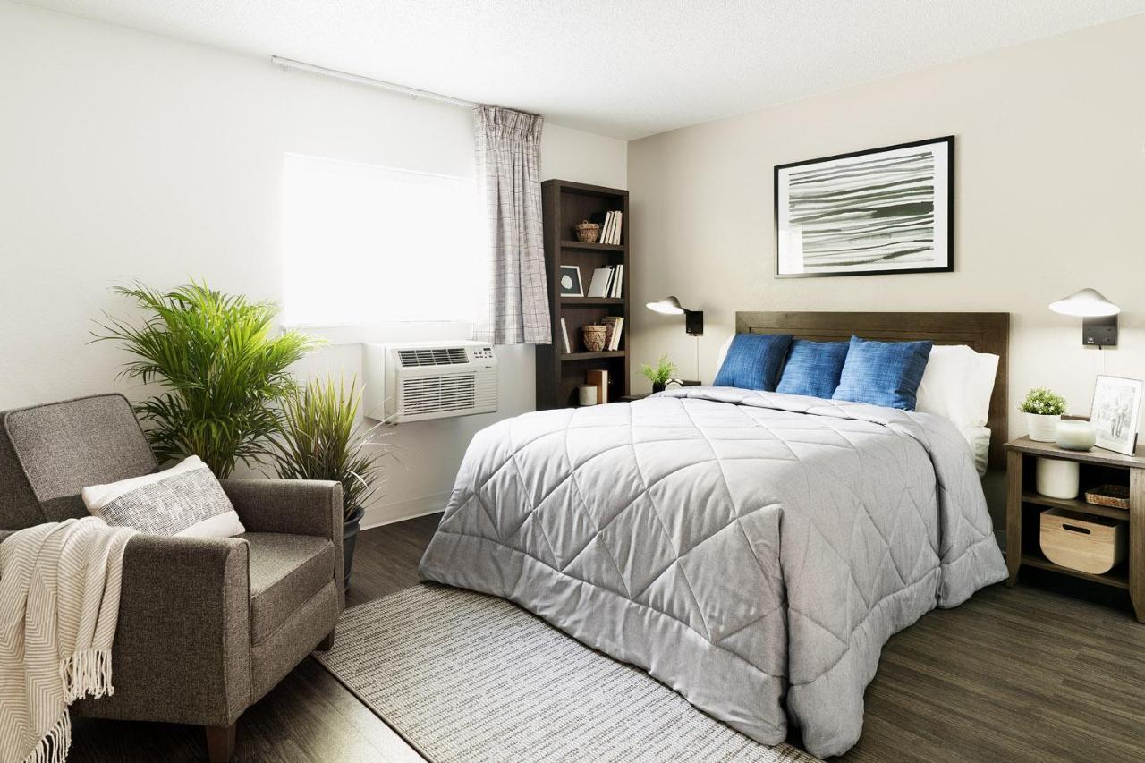 Intown Suites Extended Stay Louisville Ky - Airport Екстер'єр фото