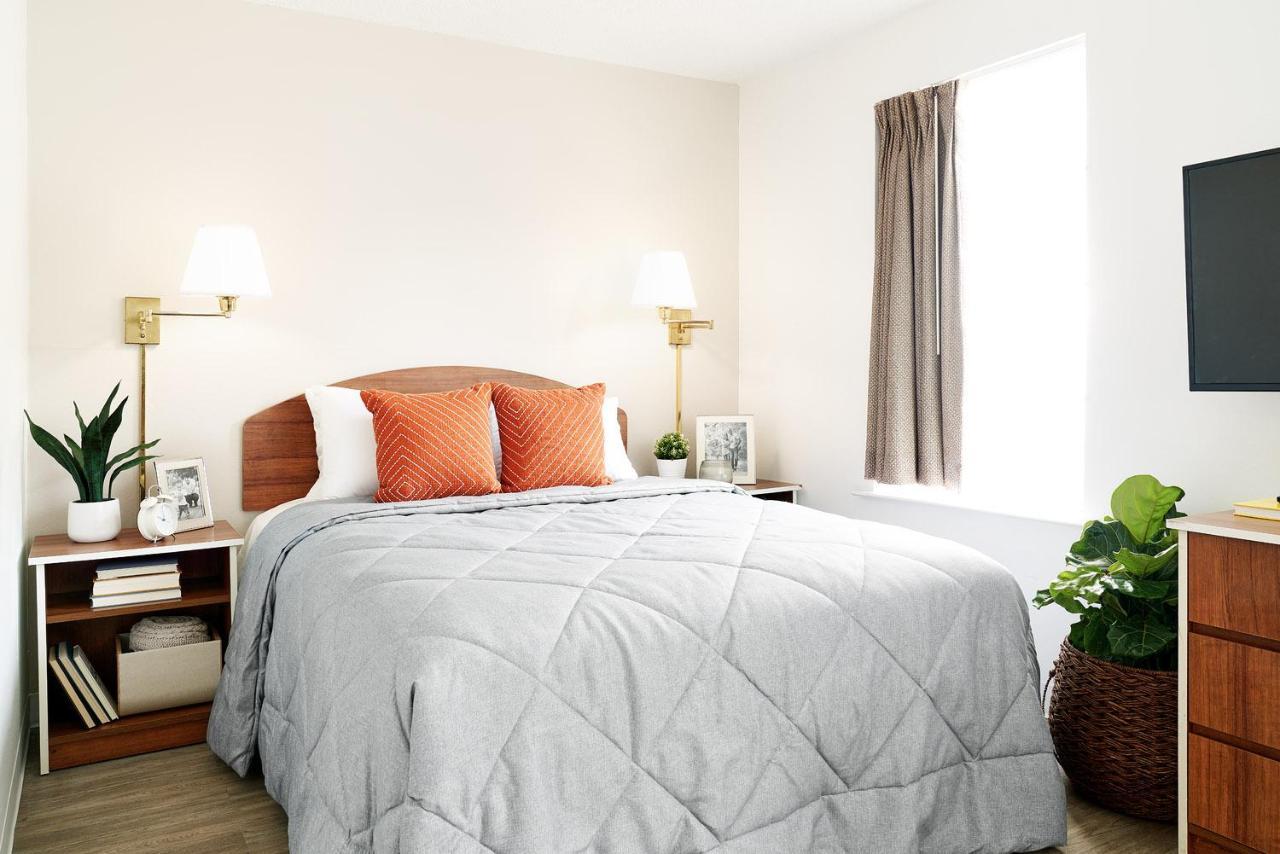 Intown Suites Extended Stay Louisville Ky - Airport Екстер'єр фото